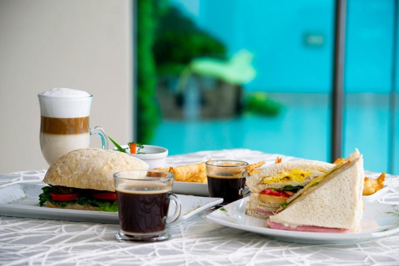 Hotel Maresta Lodge - Hotel Asociado Casa Andina شيمبوتي المظهر الخارجي الصورة